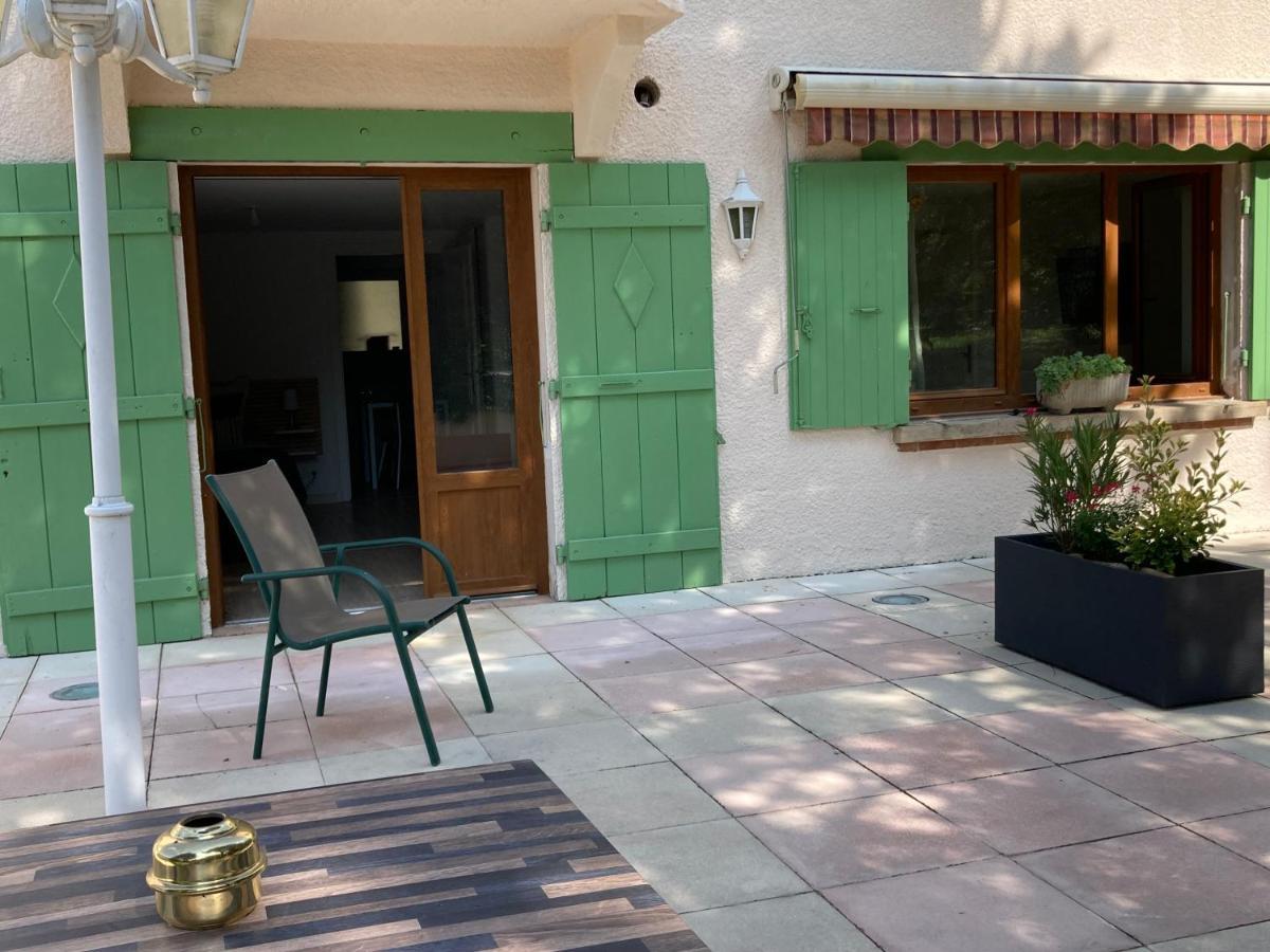 Apartament Pavillon De L'Etang Châteauneuf-du-Rhône Zewnętrze zdjęcie