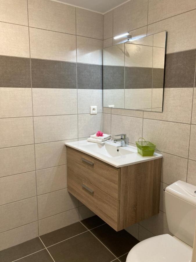 Apartament Pavillon De L'Etang Châteauneuf-du-Rhône Zewnętrze zdjęcie