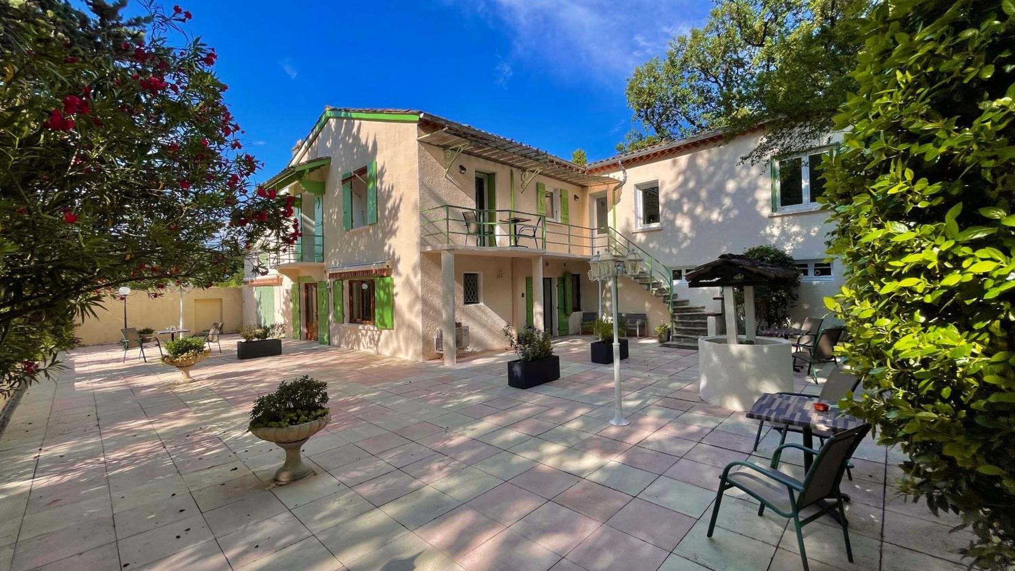 Apartament Pavillon De L'Etang Châteauneuf-du-Rhône Zewnętrze zdjęcie