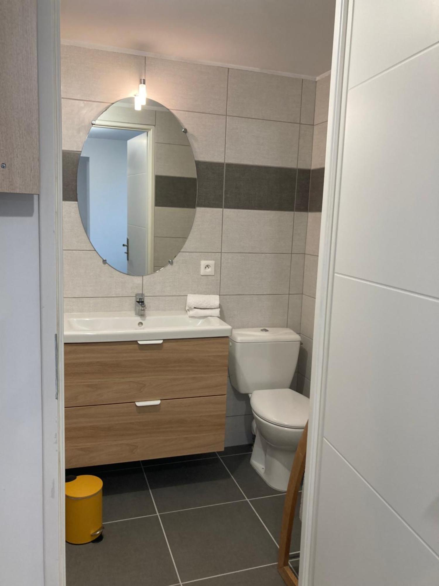 Apartament Pavillon De L'Etang Châteauneuf-du-Rhône Zewnętrze zdjęcie